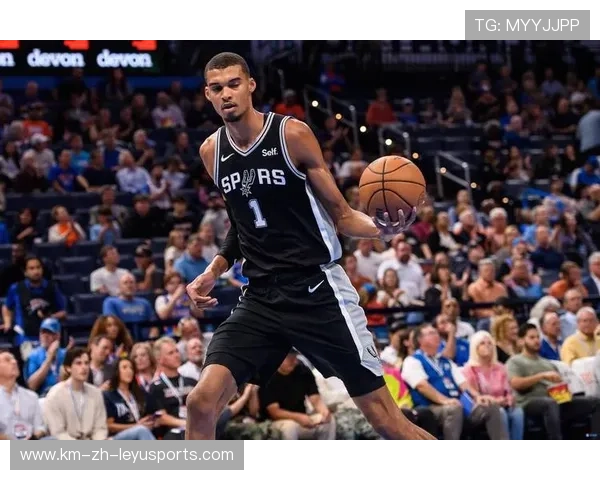 精彩集锦：封盖、逆转、致胜三分，精彩不停！，什么叫封盖